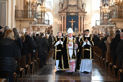 Requiem Erzbischof em. Alois Kothgasser